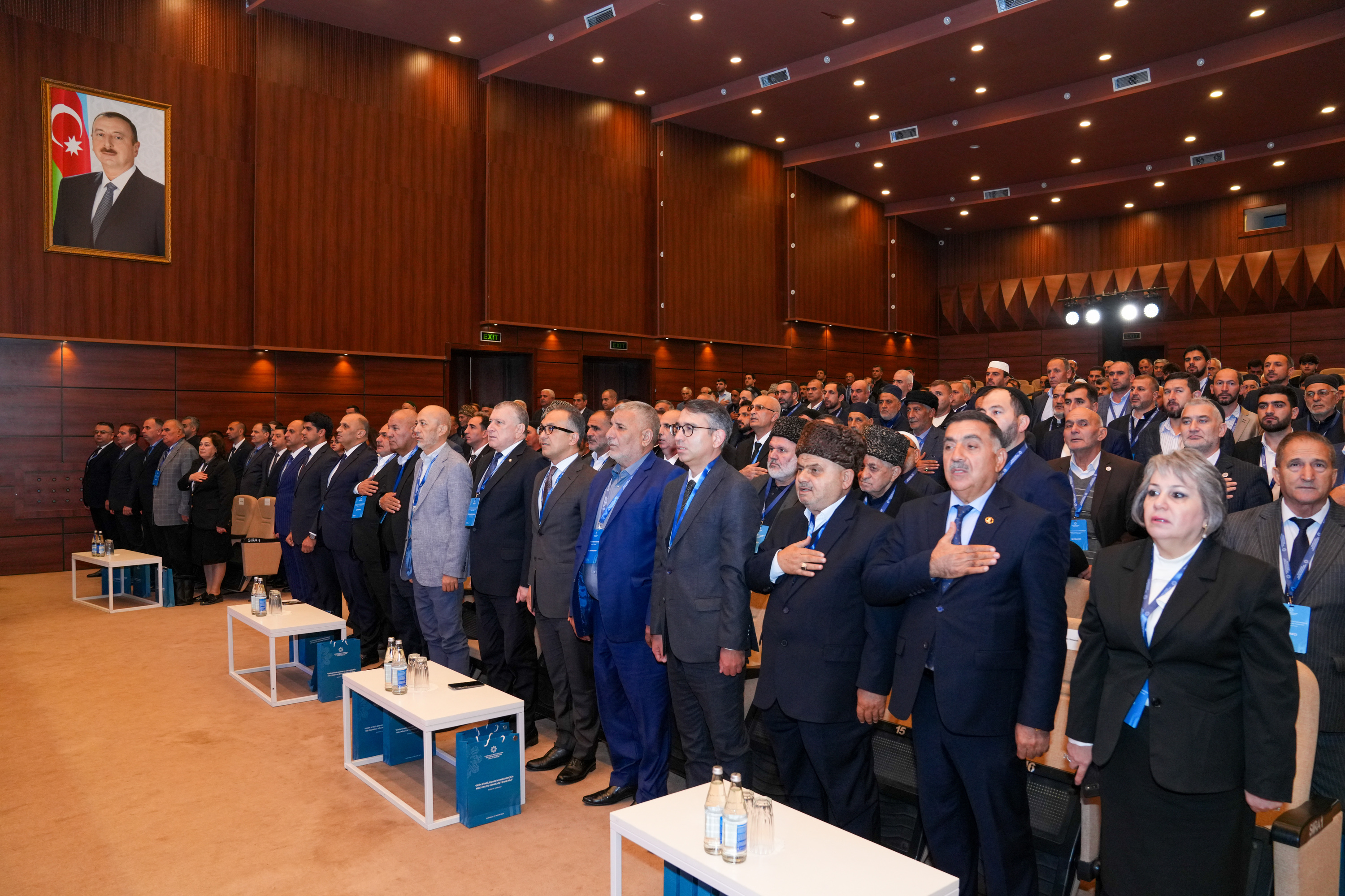Dini Qurumlarla İş üzrə Dövlət Komitəsinin təşkilatçılığı ilə noyabrın 20-də Sabirabadda “Dinin siyasiləşməsi və məzhəbçilik: milli kimliyə yönəlmiş təhdid kimi” mövzusunda regional konfrans keçirilib.